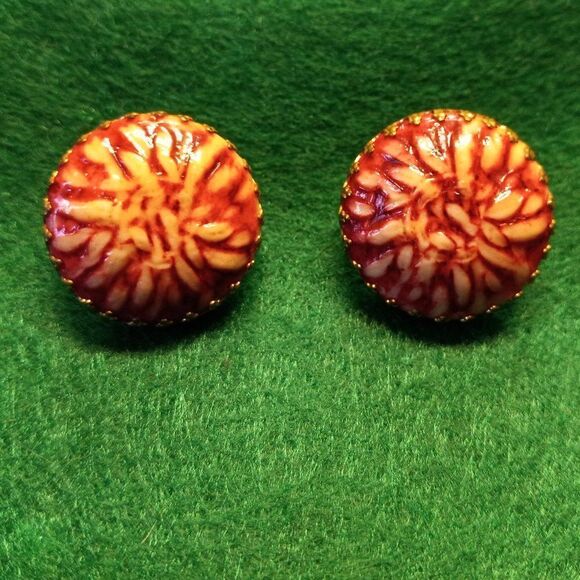 Vintage Germany Crushed Candy Cane Clip Earrings - Picture 1 of 5